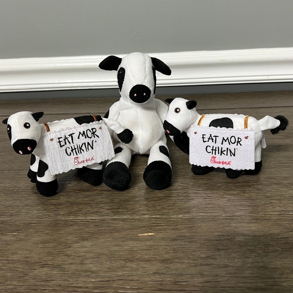 Chick-fil-A Eat Mor Chikin‎ Plush Set of 3
